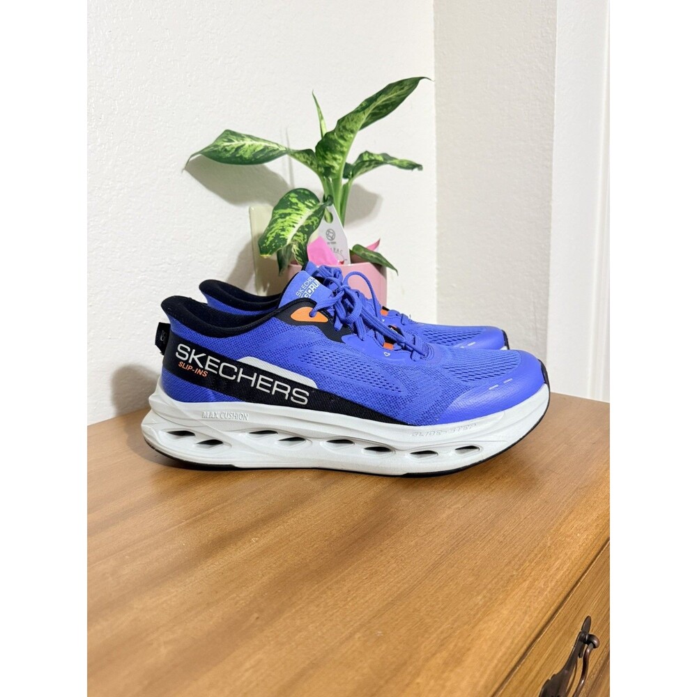 Skechers Hands Free Slip-ins Max Cushioning Glide-Step Size 13